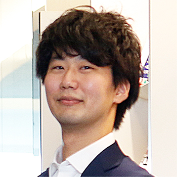 大塚 優矢